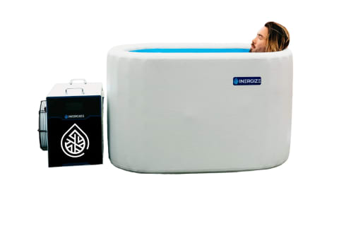 inergize health cold plunge tub with person